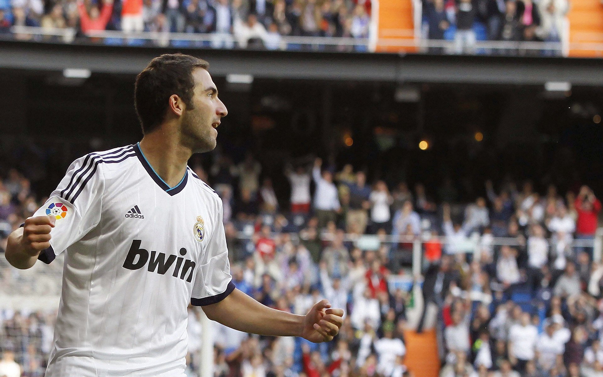 开云平台-意甲宿敌对阵火花四射，胜负难分，意甲射手榜2020最新